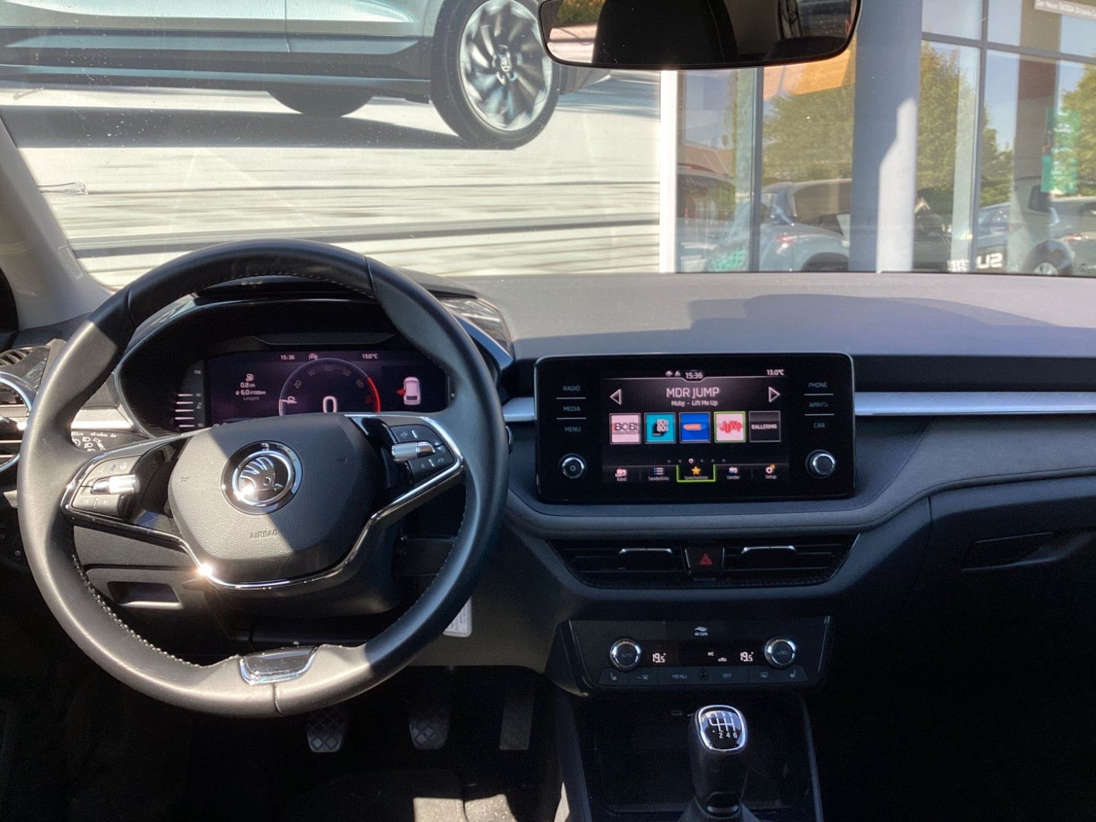 Fahrzeugabbildung SKODA Fabia Tour 1.0 TSI 81 KW 6-Gang