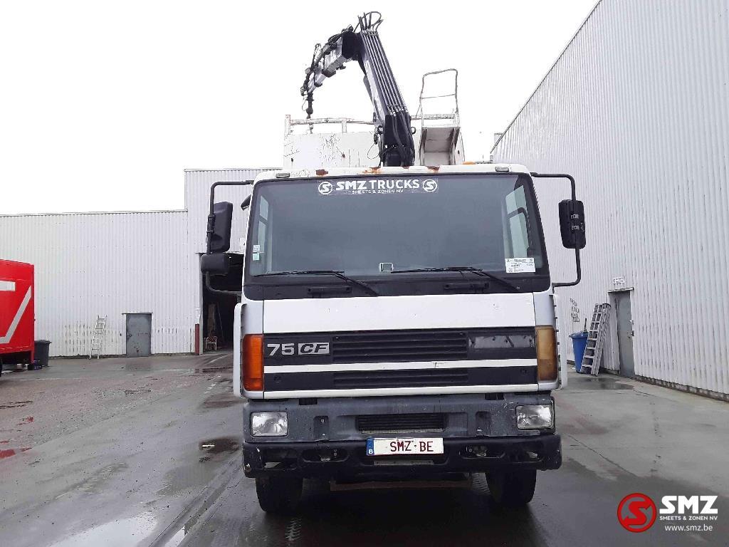 DAF 75 CF 320 hiab 144 2 + remote