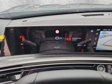 Peugeot 3008 Allure Hybrid Kam.+KeyLess+LED+Navi+SHZ