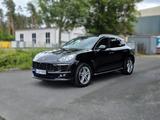 Porsche Macan Basis/ Sportsitze 18-Wege/ AHK / Pno. SHD - Porsche aus 2018