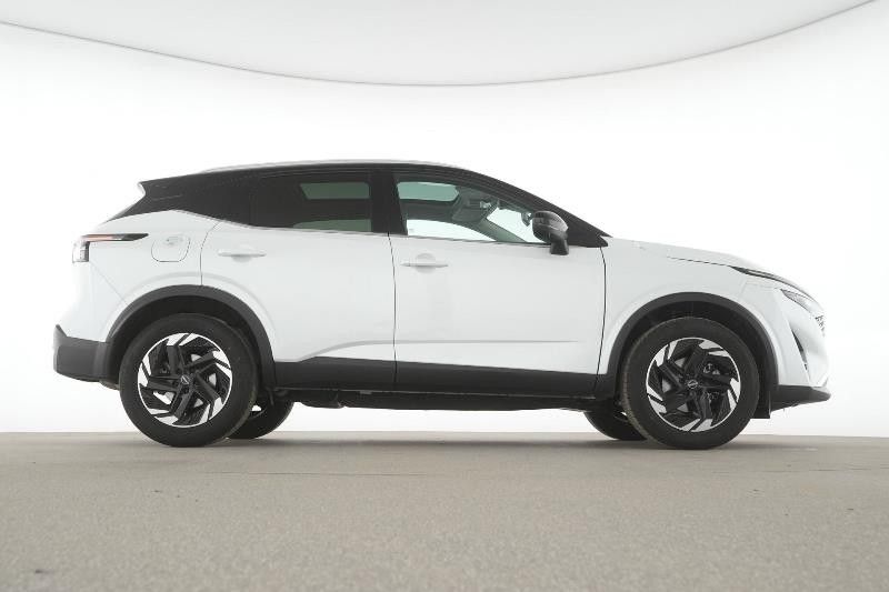 Fahrzeugabbildung Nissan Qashqai 1.3 DIG-T Automatik N-Conn. **Aktion**
