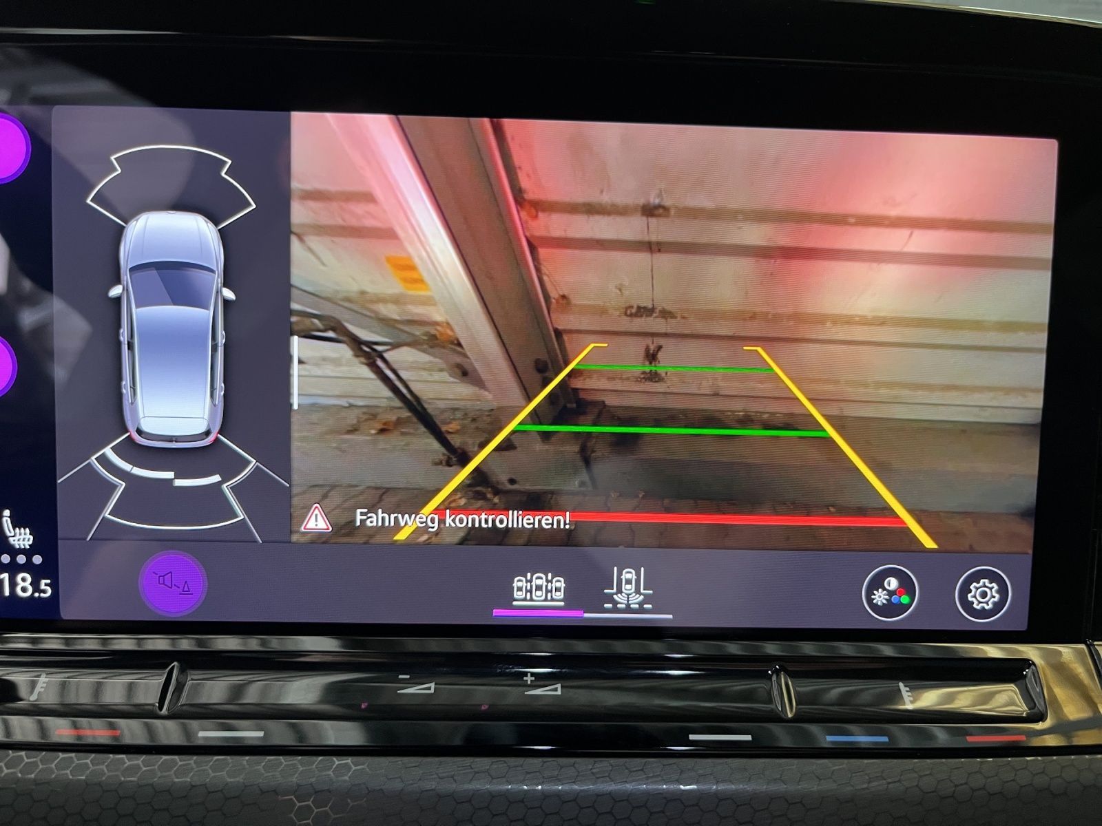 Volkswagen Golf - Bild 17