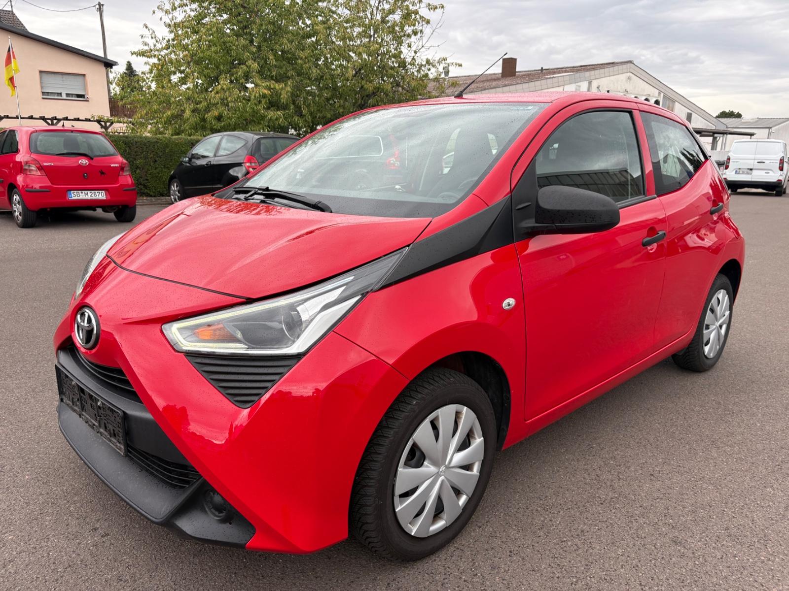 Toyota Aygo AYGO x inkl. Garantie