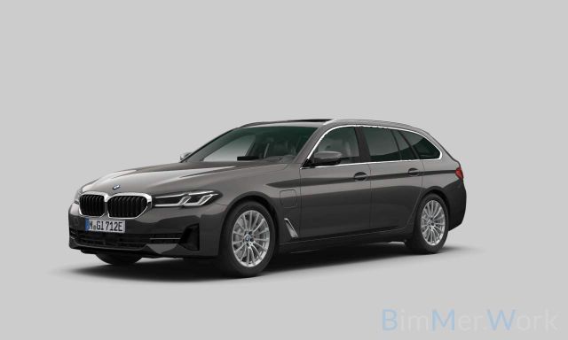 BMW 530e xD Panorama 360° HUD DAB H/K Alarm AHK ACC