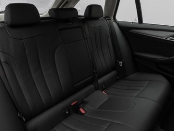 Fahrzeugabbildung BMW 530e xD Tour Pano ACC Kamera360° Sportsizt