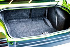 DODGE Challenger SRT 6.4l V8 - Unfallfrei - DE Modell