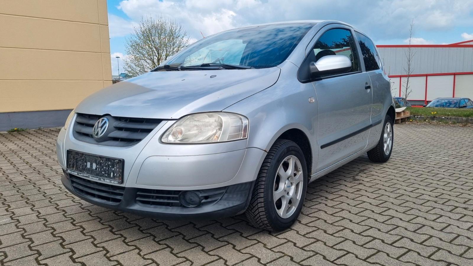 Volkswagen Fox Basis Klima Tüv
