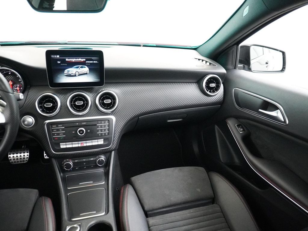 Mercedes-Benz A 220 d A45 Spoiler AMG Styling panorama dach si