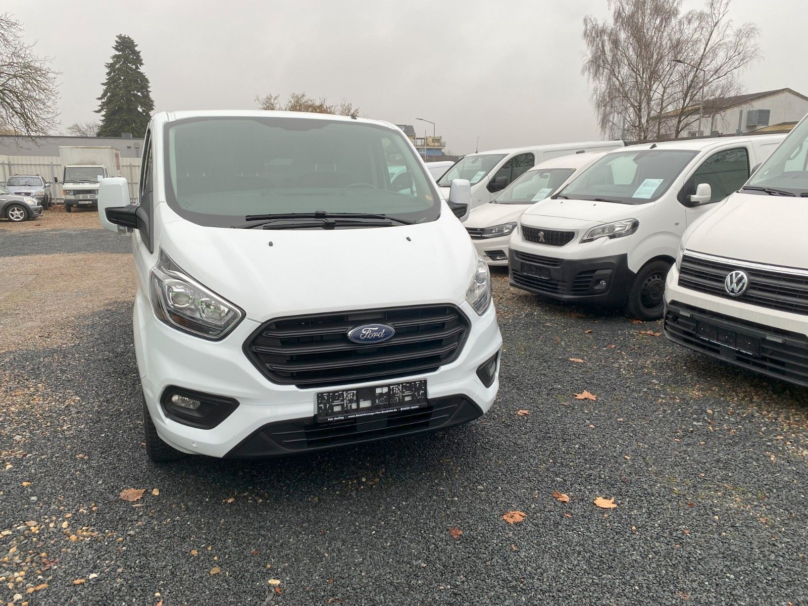 Fahrzeugabbildung Ford Transit Custom Kasten 320 L2 Trend,AHK,34555Km,