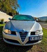 Alfa Romeo GT 1.9 JTD 16V M-Jet Collezione Collezione - Alfa Romeo GT von privat