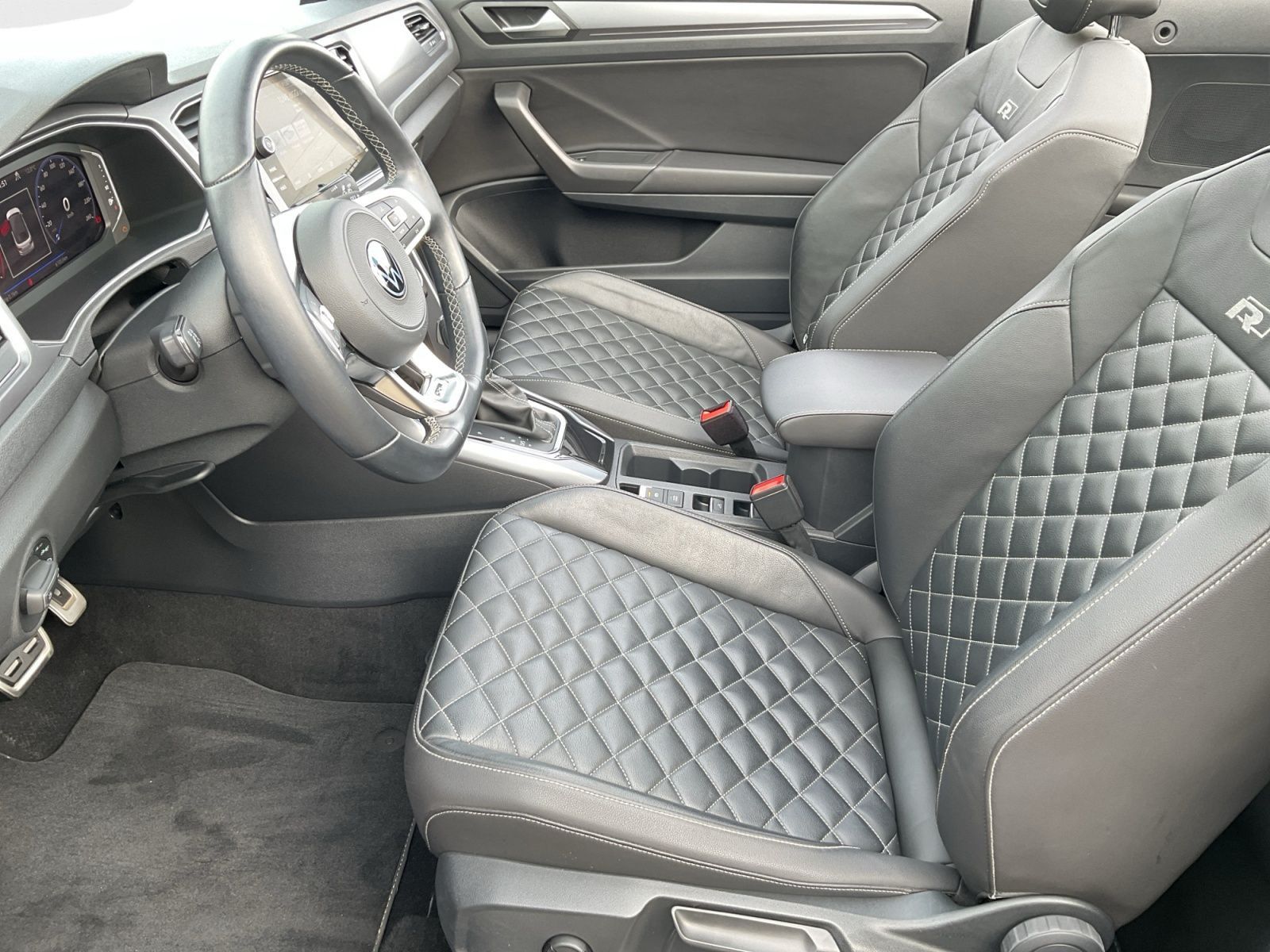 Volkswagen T-Roc - Bild 9