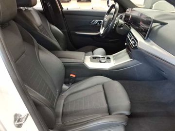 BMW 318 - 8