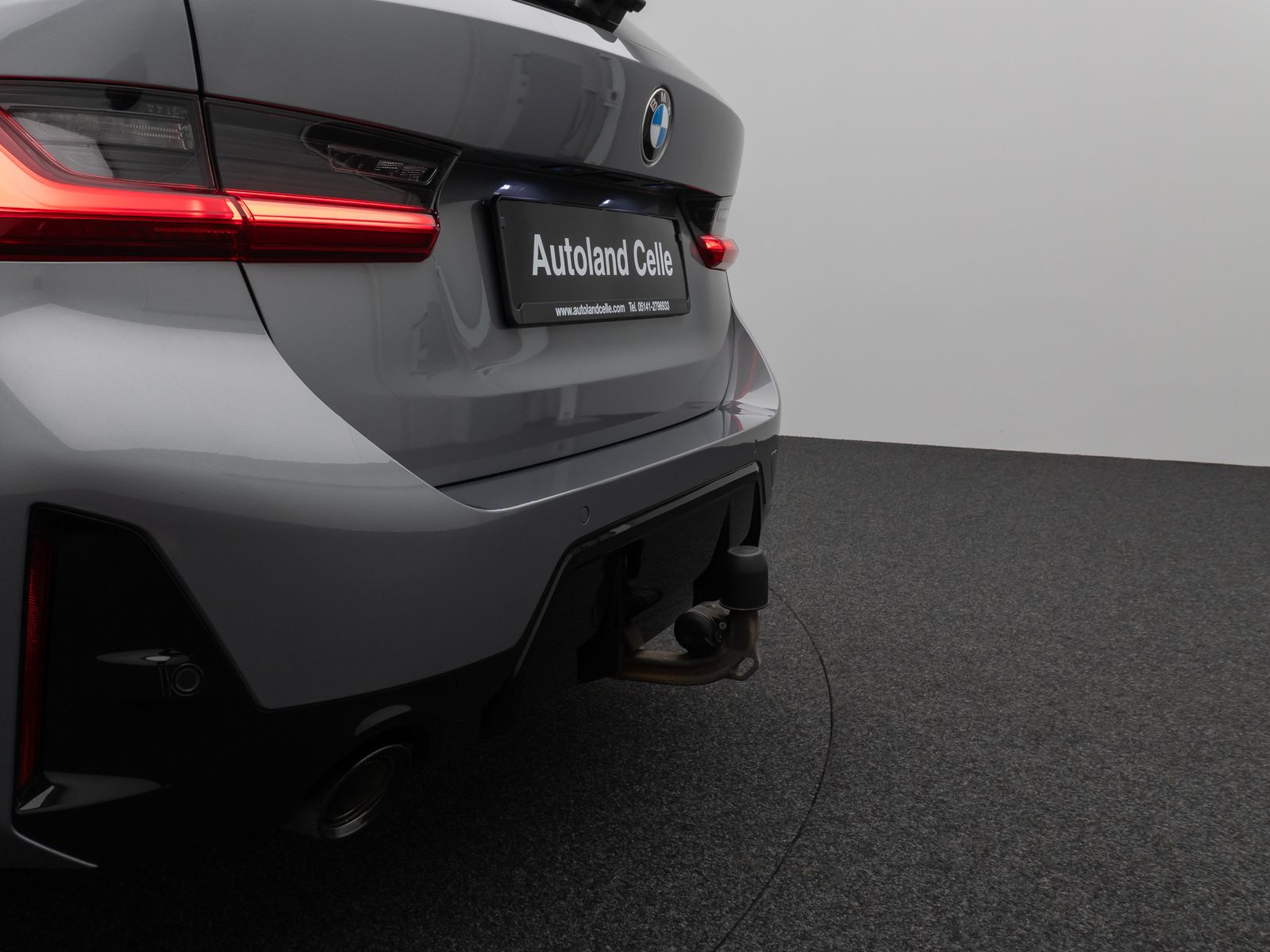 Fahrzeugabbildung BMW 320d  xD M Sport Panorama DAB HiFi PDC AHK Alarm