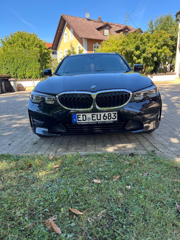 Image of BMW 318 Gran Turismo