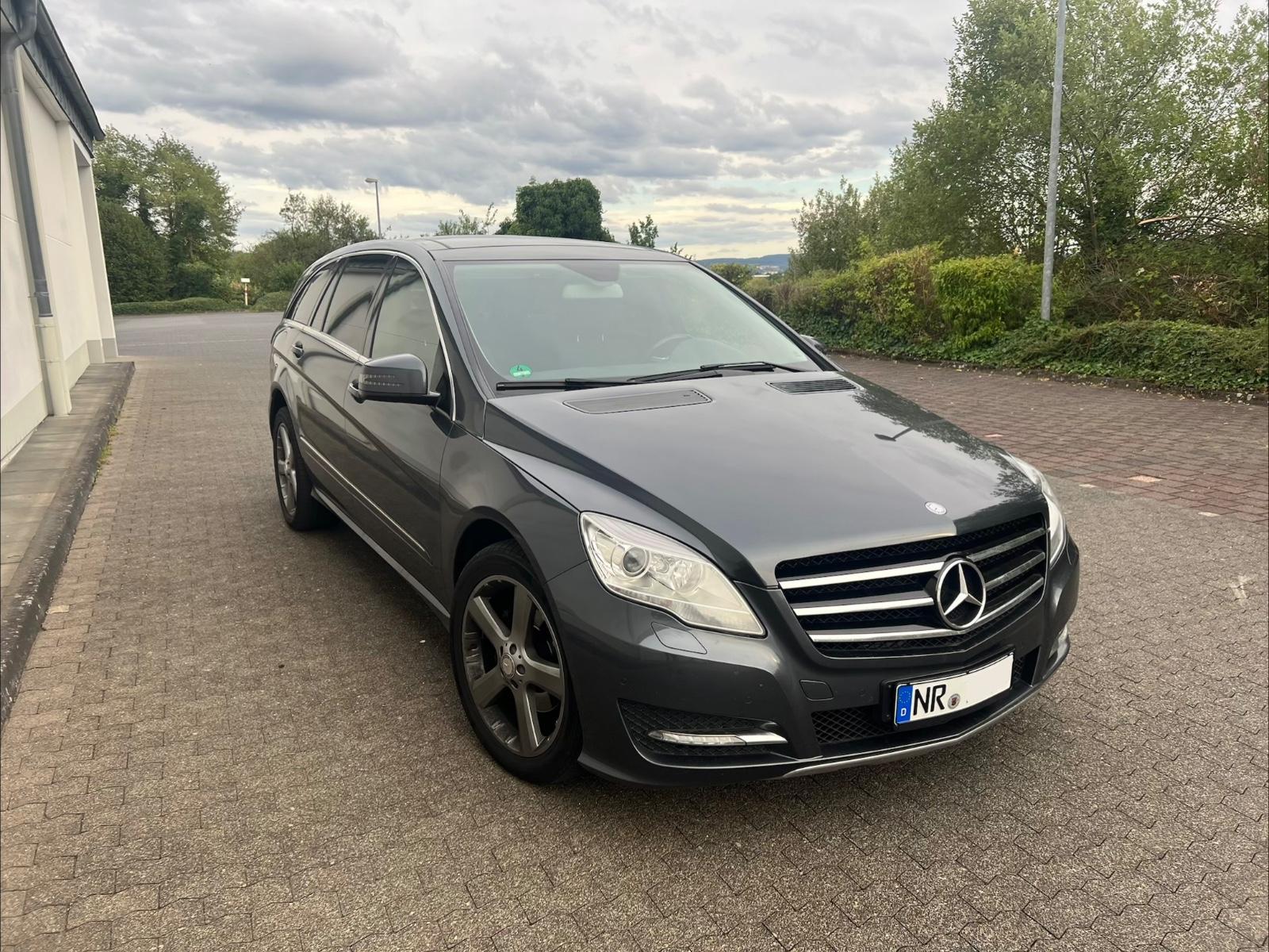 Mercedes-Benz R 350
