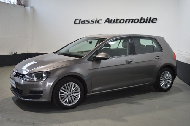 Volkswagen Golf VII Lim. Trendline BMT *1.Hand*Einparkhilfe