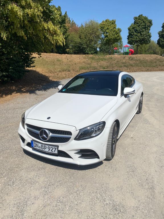 Image of Mercedes-Benz C 300