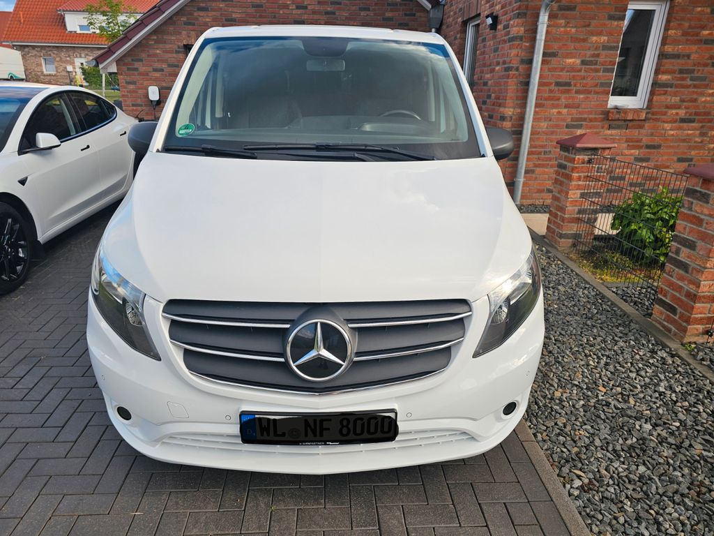 Image of Mercedes-Benz Vito