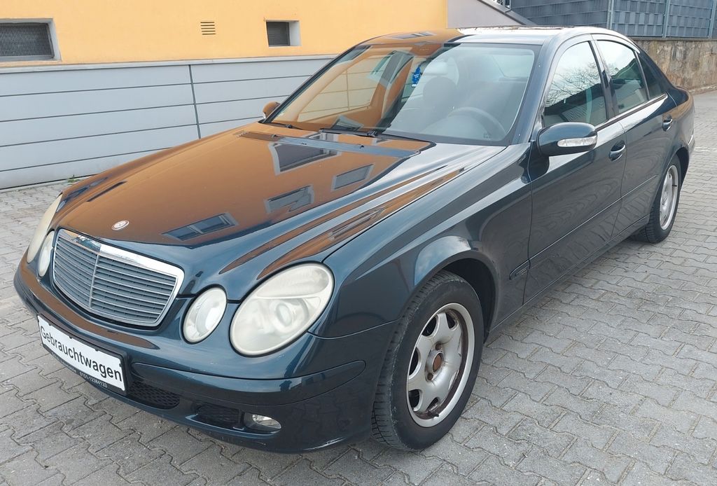 Angebot ansehen Mercedes-Benz E 220
