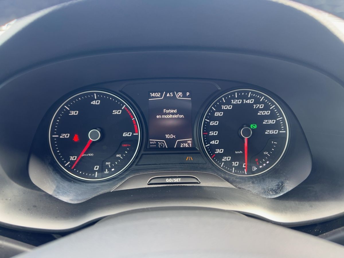 Seat Ateca 1.6 TDI Xcellence DSG LED Navi Kamera foto 13
