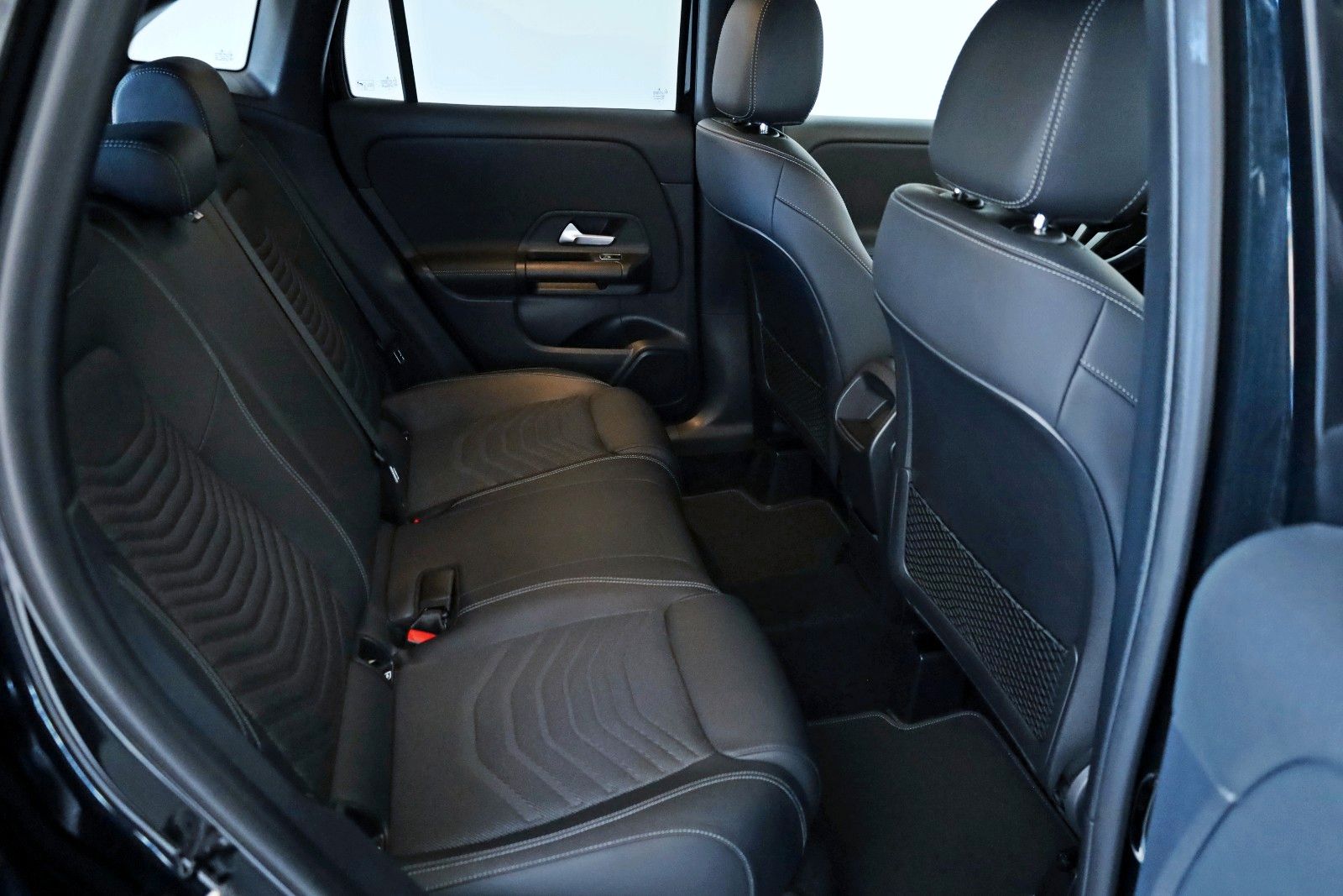 Fahrzeugabbildung Mercedes-Benz GLA 250e Style T.Leder,Navi,LED,Kamera,SH,Park P