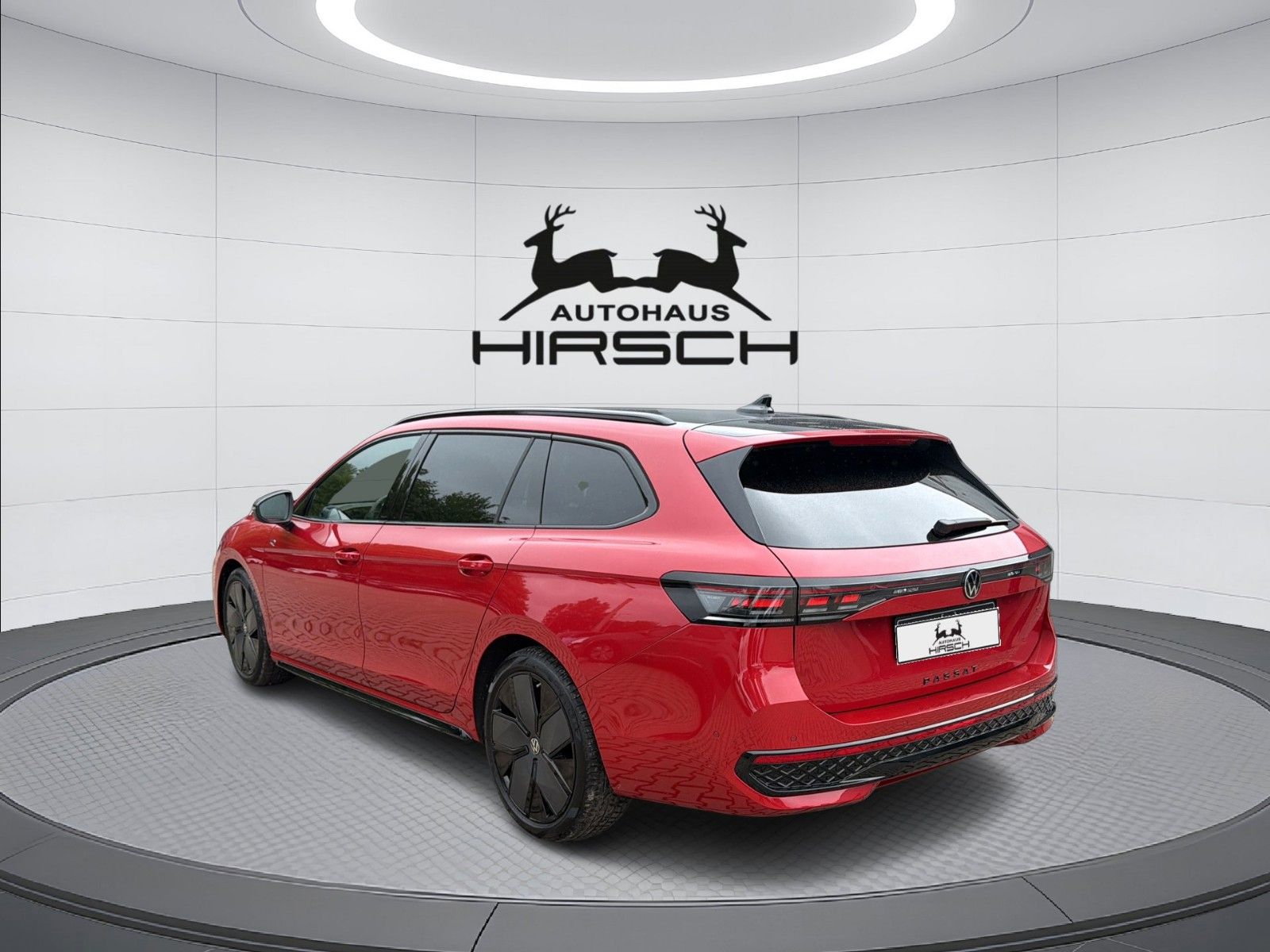 Volkswagen Passat Variant 2.0 TSI 4M R-Line 19 H&K DCC AHK foto 3