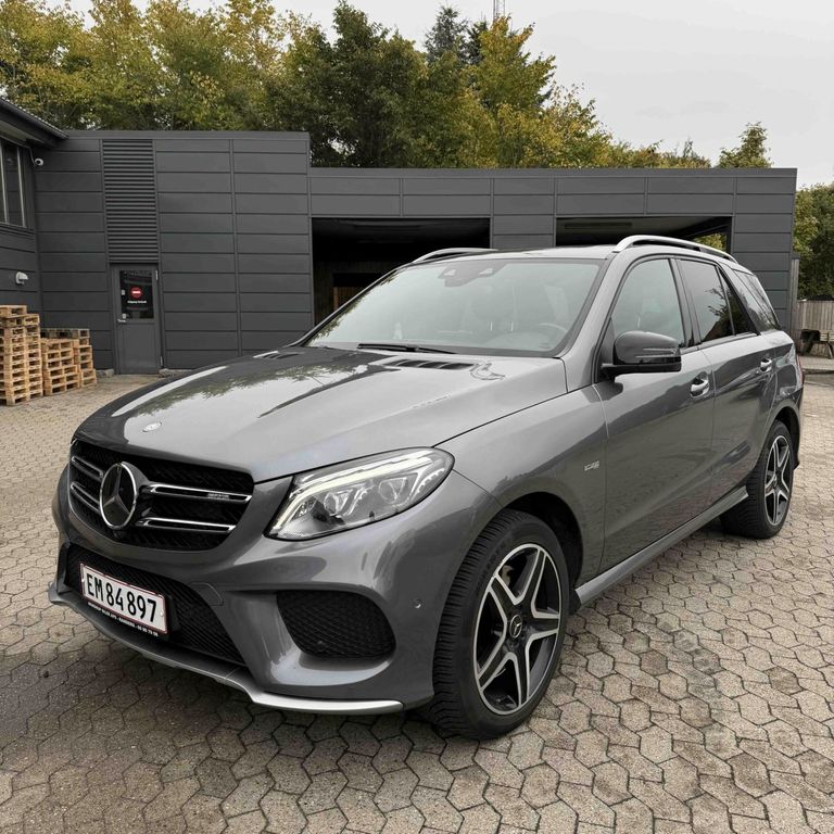 Image of Mercedes-Benz GLE 450
