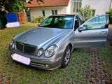 Mercedes-Benz E320 nur 125tkm 1.Hand - Mercedes-Benz 320 Benziner Gebrauchtwagen