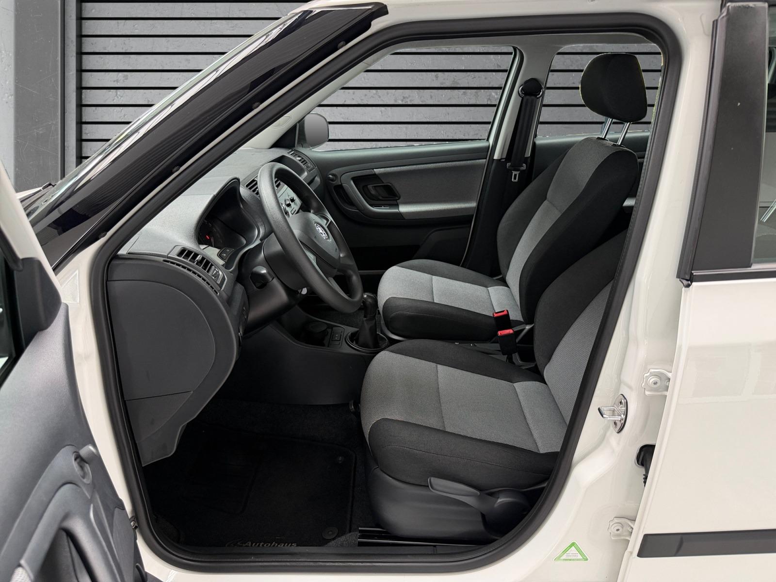 Skoda FABIA ACTIVE KLIMAANLAGE+ALLWETTERBEREIFUNG+TÜV+