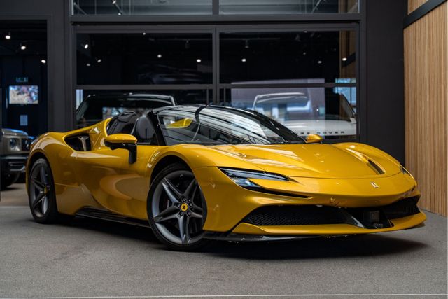 FERRARI SF90