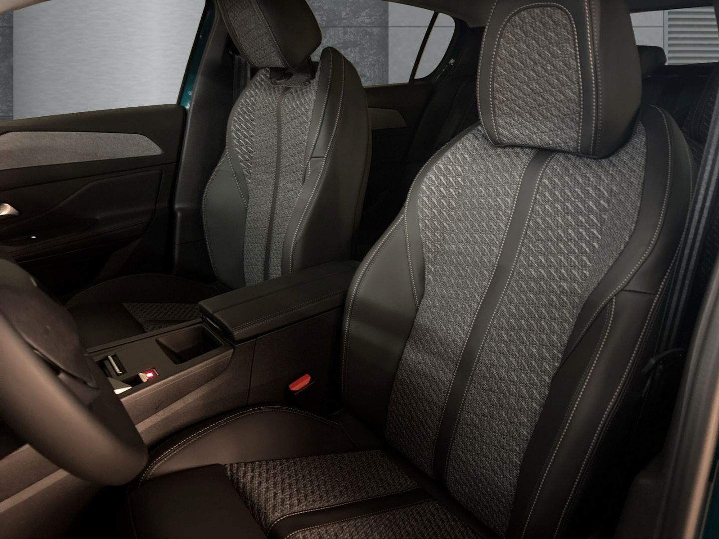 Peugeot 308 - Bild 8