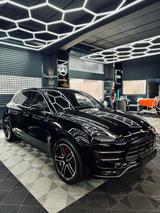 Porsche Macan Turbo/VOLL/SCHECKHEFT/TOP/PANO - Porsche Macan in Berlin