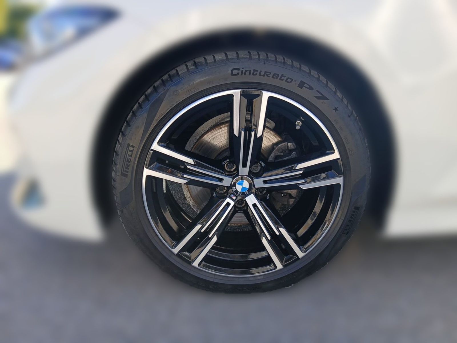 BMW 320d xDrive Touring M SPORT LED ACC AHK HeadUp foto 3