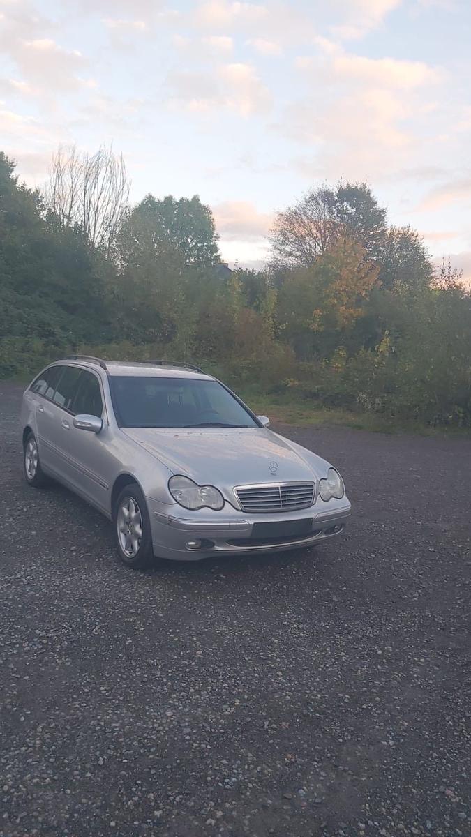 Mercedes-Benz C 270