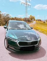 Skoda Octavia 2.0 TDI 110kW DSG STYLE COMBI STYLE