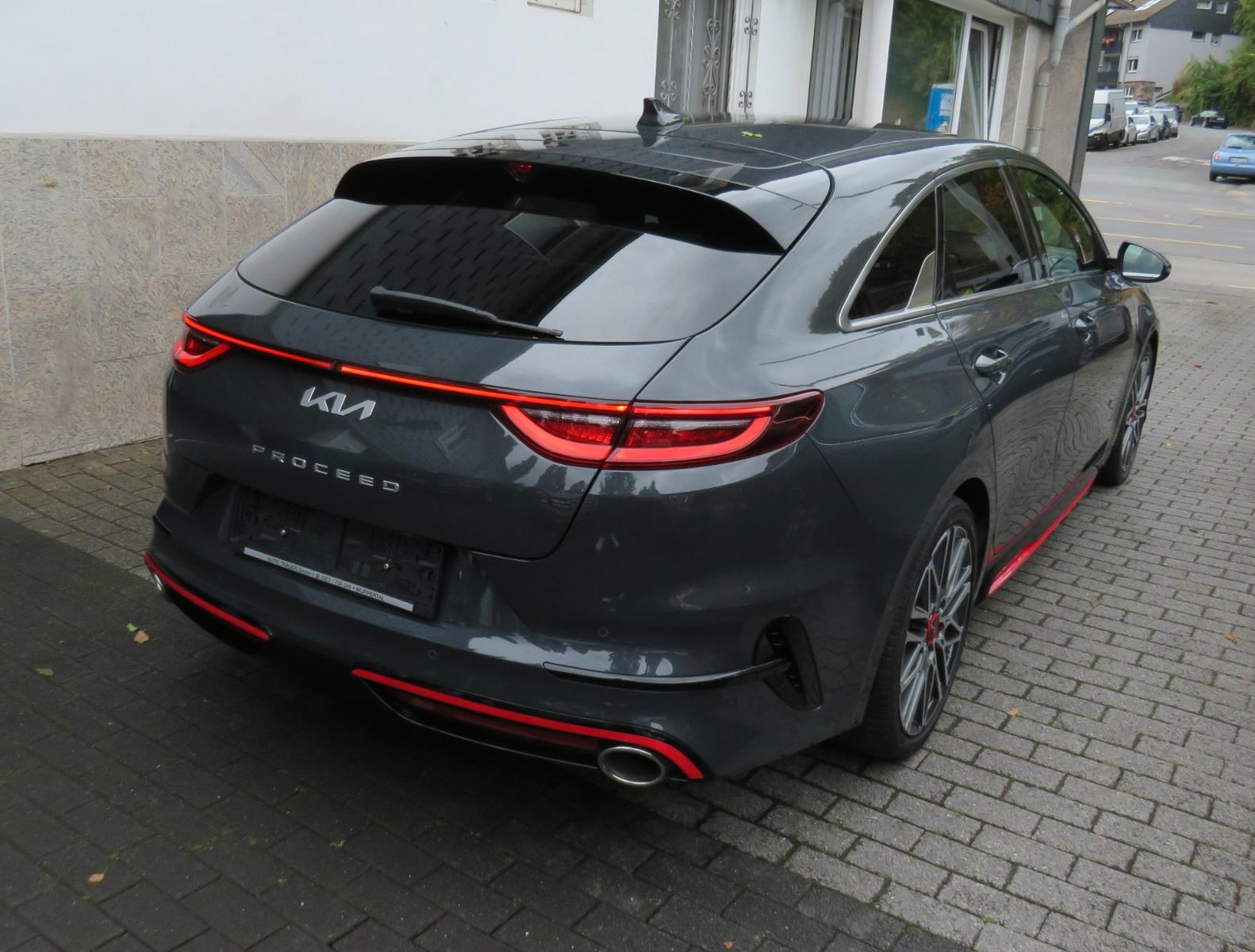 Kia ProCeed GT / Top Zustand