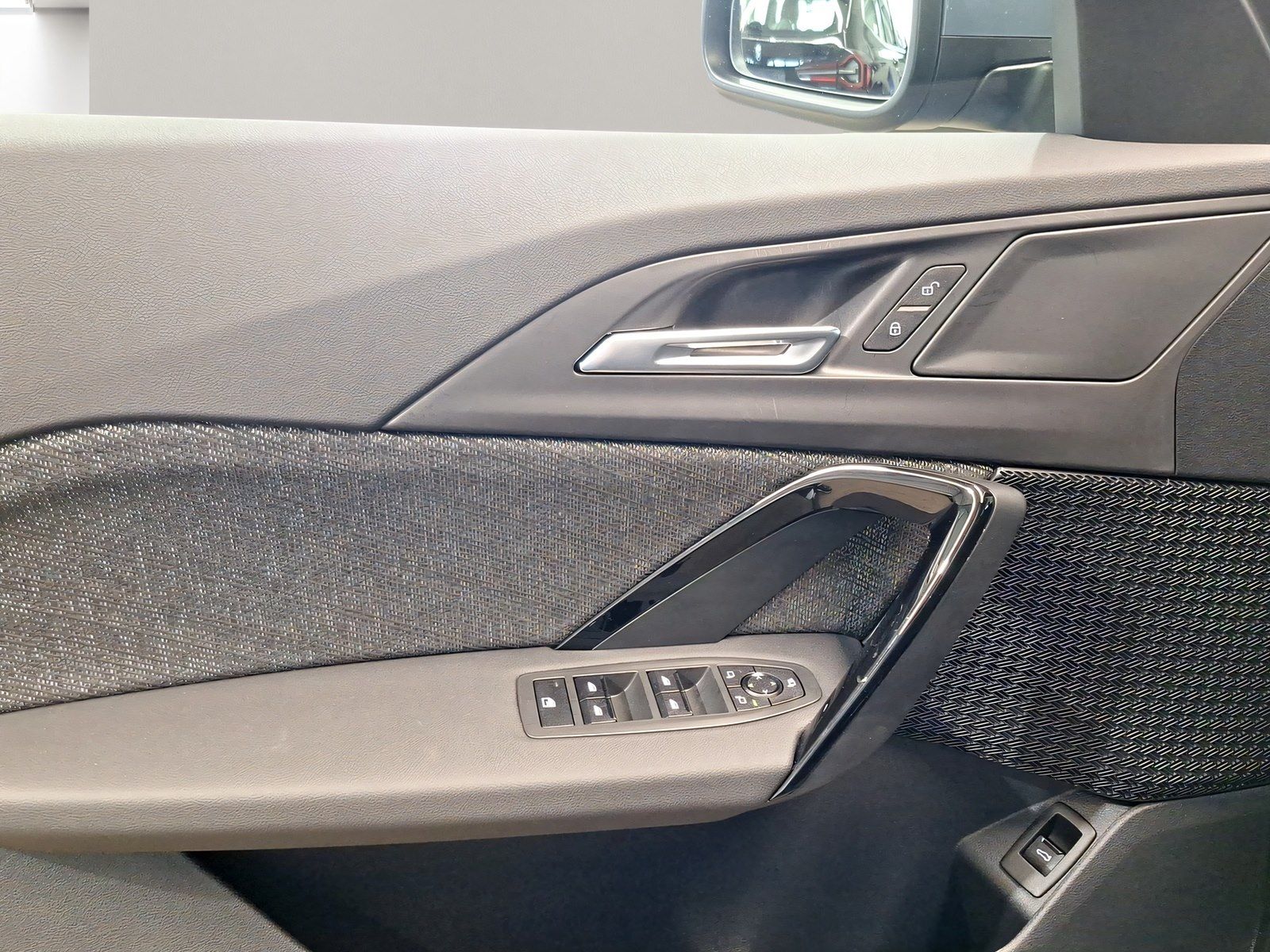 BMW X1 sDrive20d AHK Kamera LED Sitzheizung Alarm foto 16