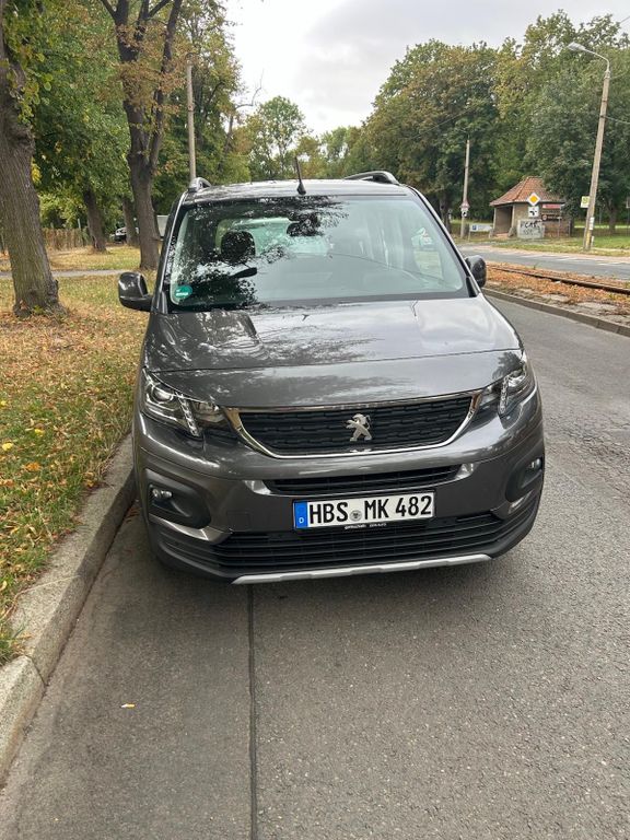 Image of Peugeot Rifter