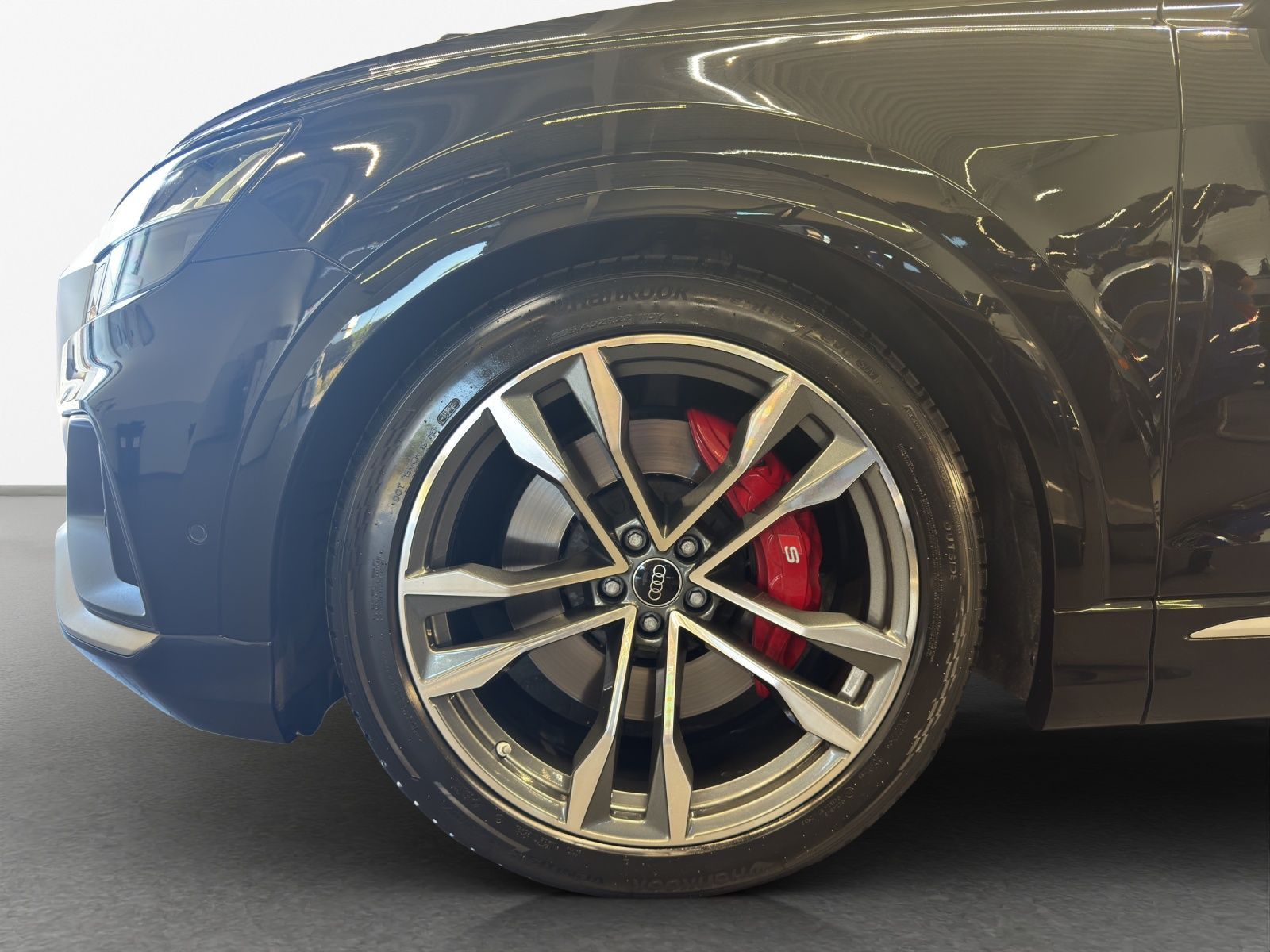 Audi SQ8 - Bild 13