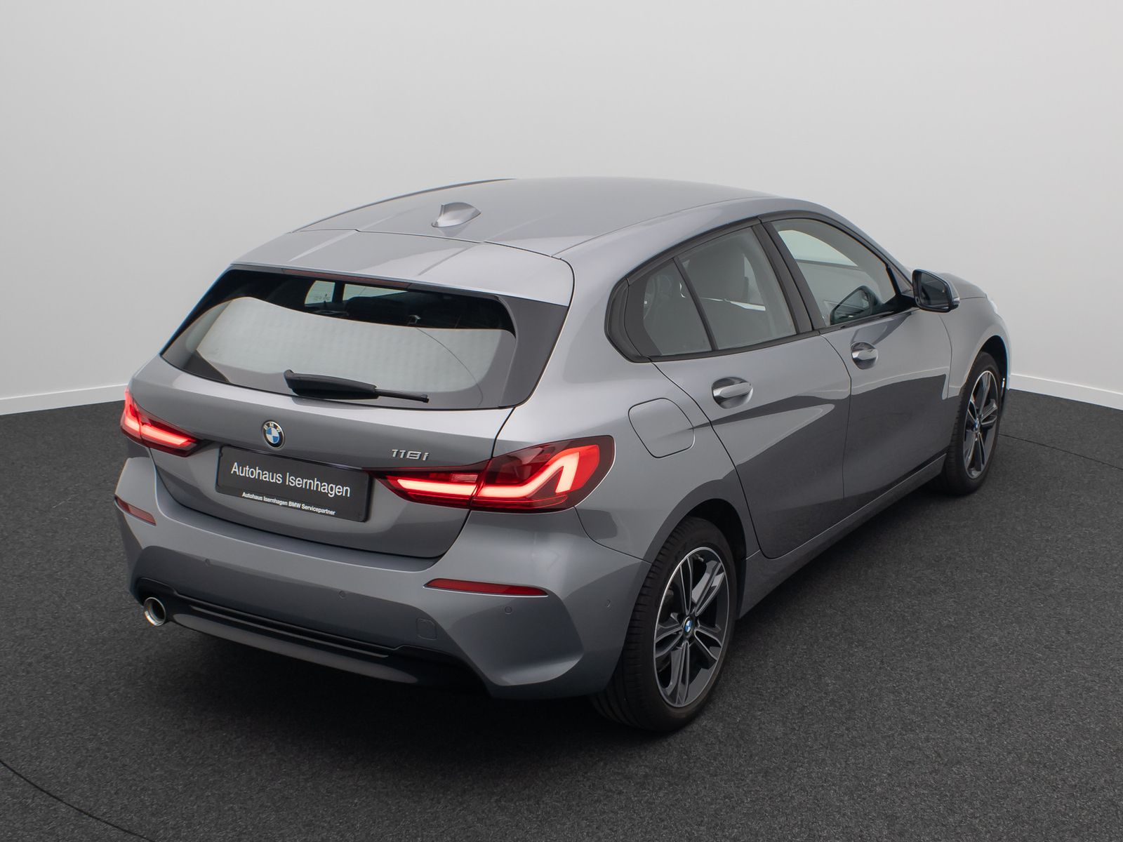 Fahrzeugabbildung BMW 118i Sport Line DAB CockPitPr PDC Fernlichtassis