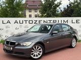BMW 318i Limousine 1HAND*KLIMA*PDC*SITZH*SCHECKHEFT - BMW 318 in Leipzig