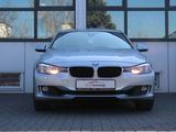 BMW 320i Autom. PDC Navigation - BMW 320 aus 2012: 320i