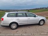 Volkswagen Passat 2.0 TDI/DSG/TÜV NEU/ MOTOR-GETRIEBE TOP - Volkswagen Passat aus 2010: Kombi
