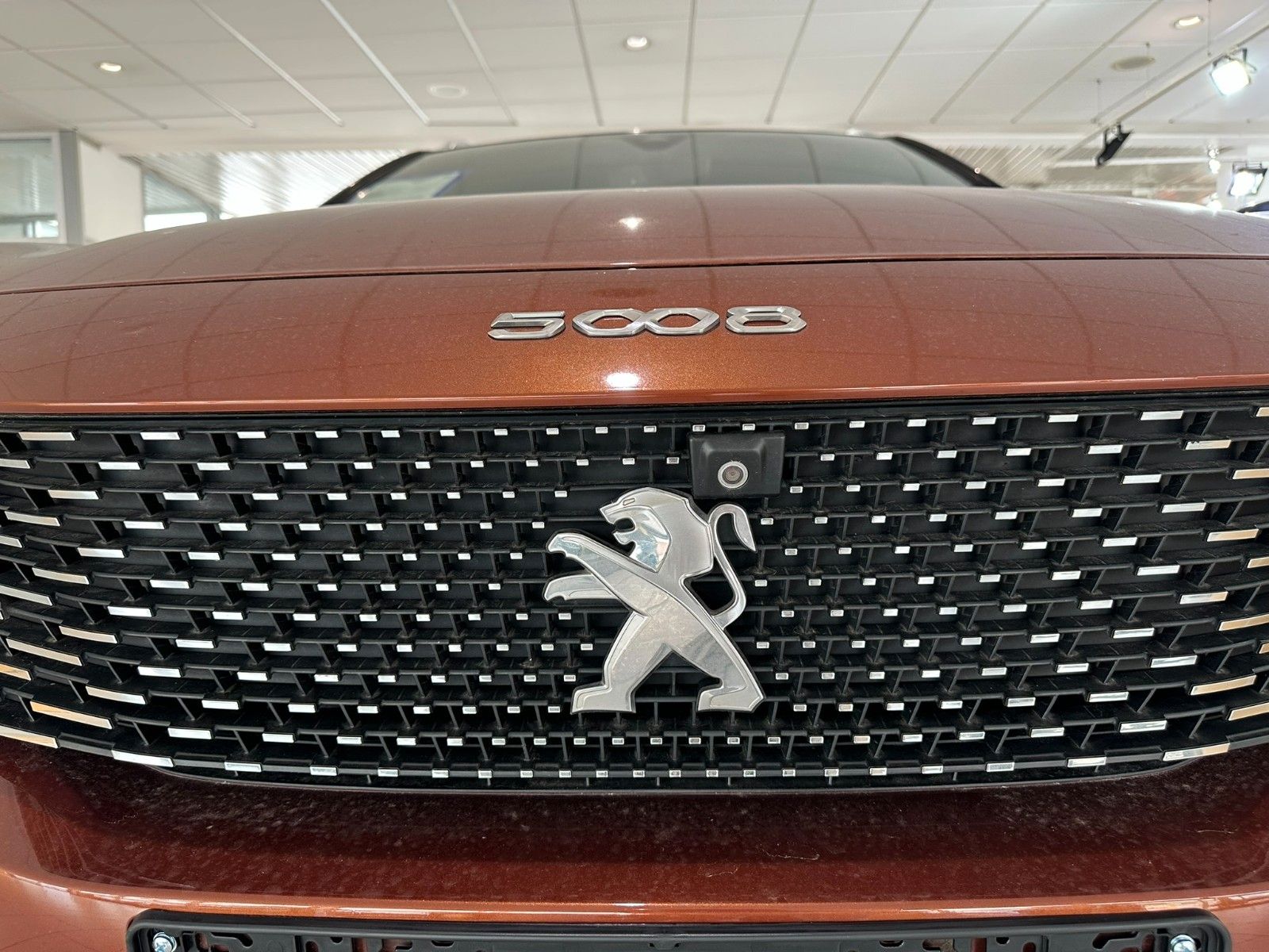 Fahrzeugabbildung Peugeot 5008 GT -PACK 1.5D LED/NAVI/SHZ/ALCANTARA/AHK