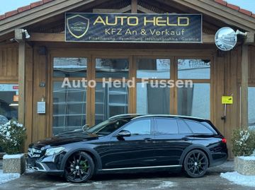Mercedes E 220 - 1