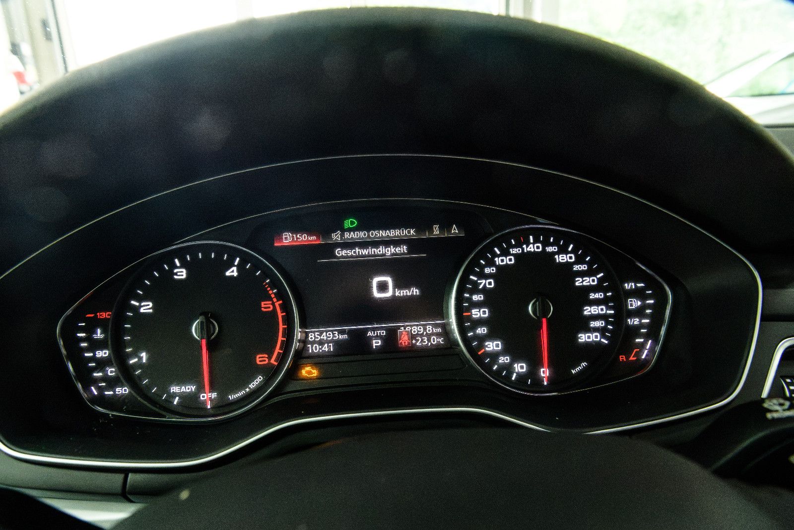 Fahrzeugabbildung Audi A4 Avant 40 TDI quattro advanced +AHK+Matrix LED