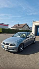 BMW E90 330i | Scheckheft | Vollausstattun... - BMW 330: 330i E90