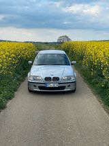 BMW E46 330i M-Paket alles eingetragen! Neu Tüv - BMW 3er Reihe: Alle