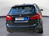 BMW 220i Active Tourer Advantage Aut. Klimaaut. PDC - schwarze BMW 220 Active Tourer