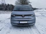 Volkswagen T7 Multivan 2,0 TSI OPF DSG Life AHK Navi 7.Sitz - VW T7 Multivan Gebrauchtwagen in Berlin